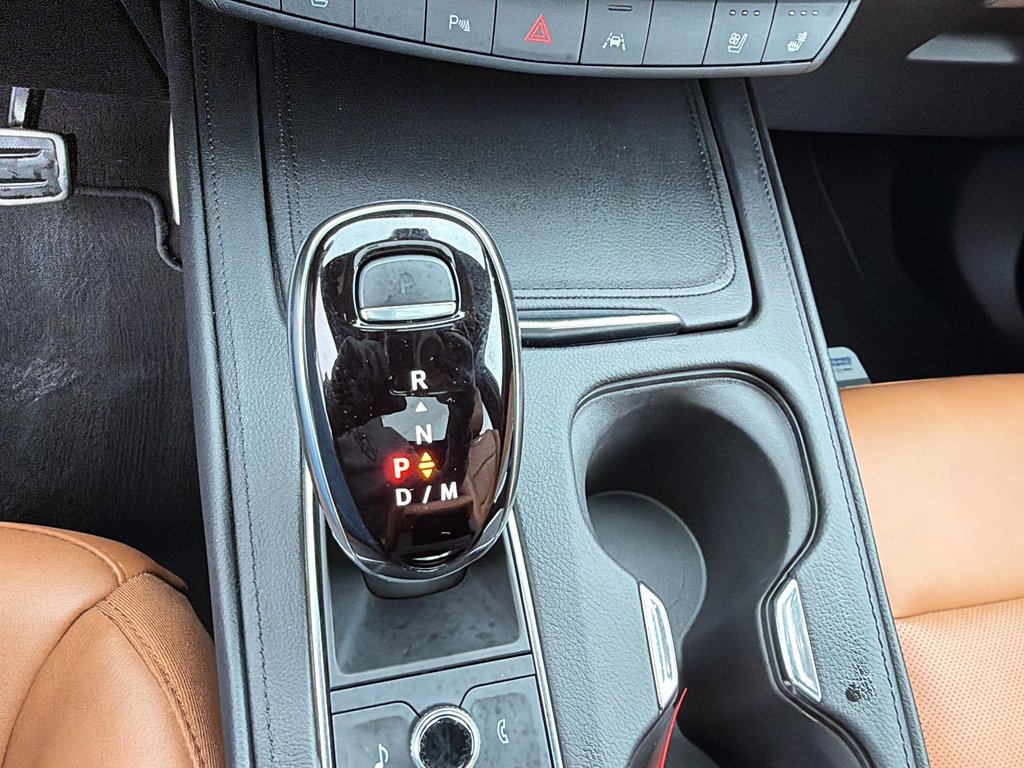 2025 Cadillac XT4 AWD Sport in Chicoutimi, Quebec - 15 - w1024h768px