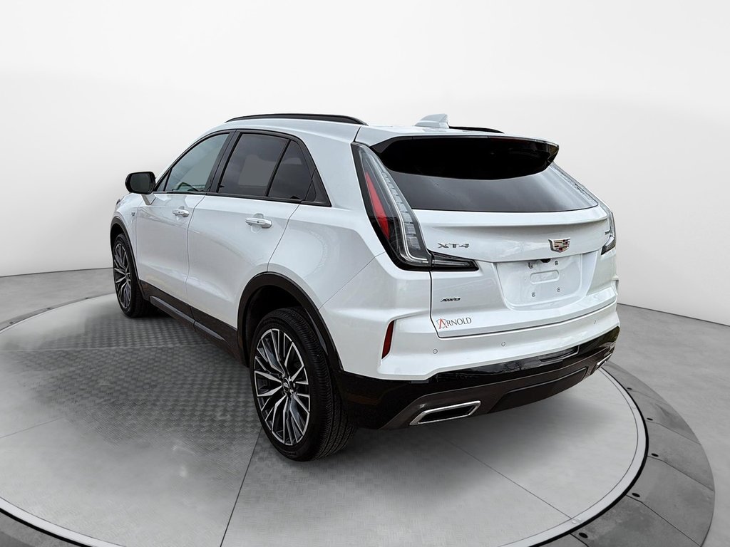 2025 Cadillac XT4 AWD Sport in Chicoutimi, Quebec - 4 - w1024h768px