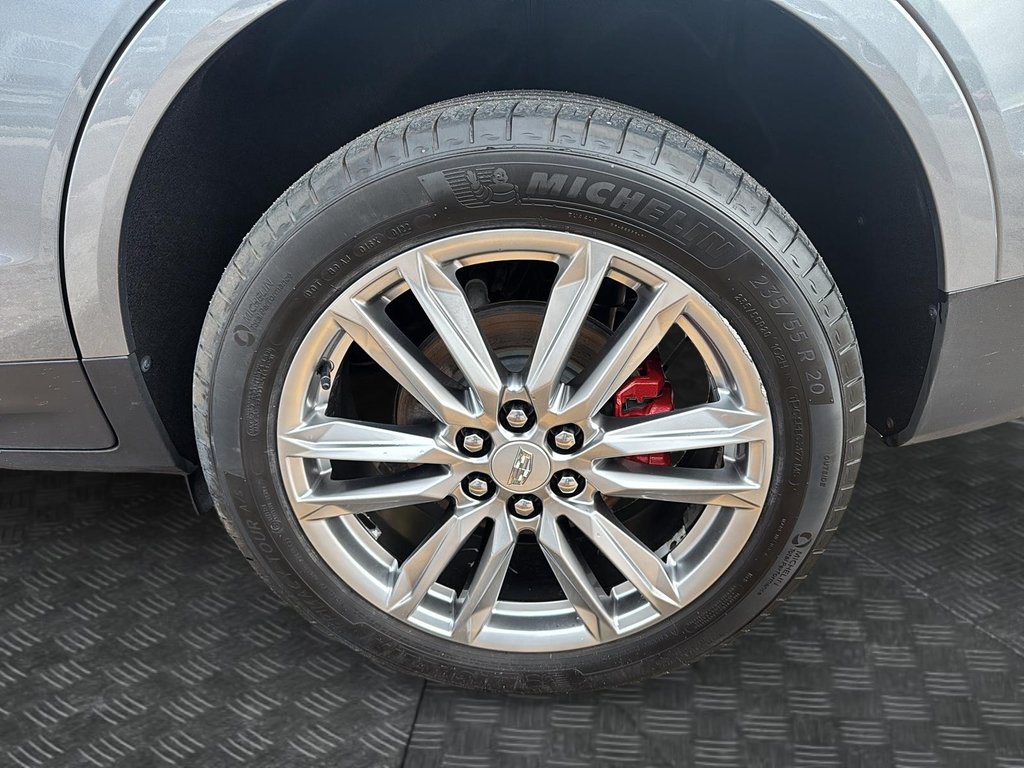 2022 Cadillac XT5 in Baie-Comeau, Quebec - 7 - w1024h768px