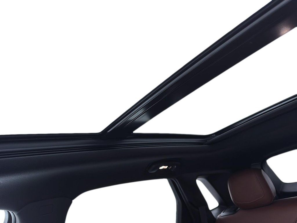 2022 Cadillac XT5 AWD Premium Luxury in Chicoutimi, Quebec - 17 - w1024h768px