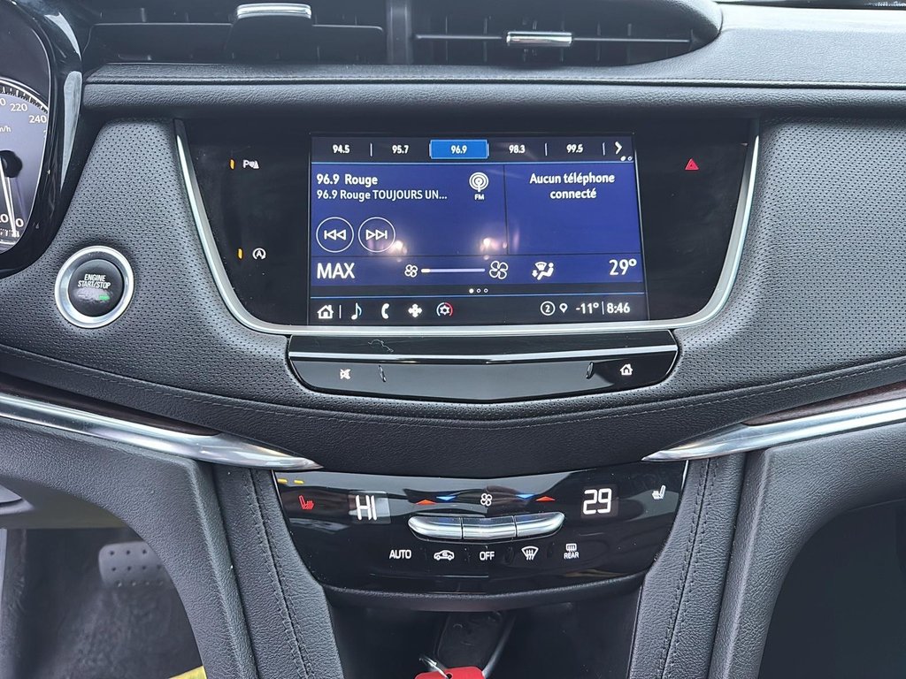 2022 Cadillac XT5 AWD Premium Luxury in Chicoutimi, Quebec - 14 - w1024h768px