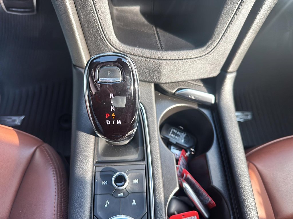 Cadillac XT5  2023 à Baie-Comeau, Québec - 15 - w1024h768px