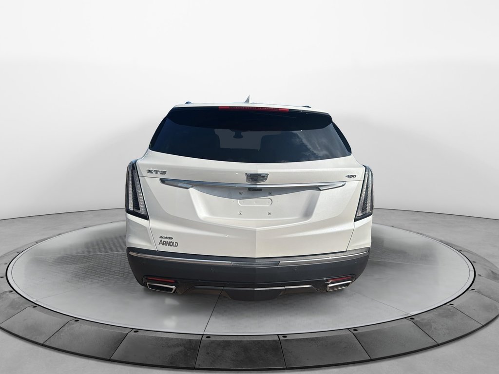 Cadillac XT5  2023 à Baie-Comeau, Québec - 3 - w1024h768px