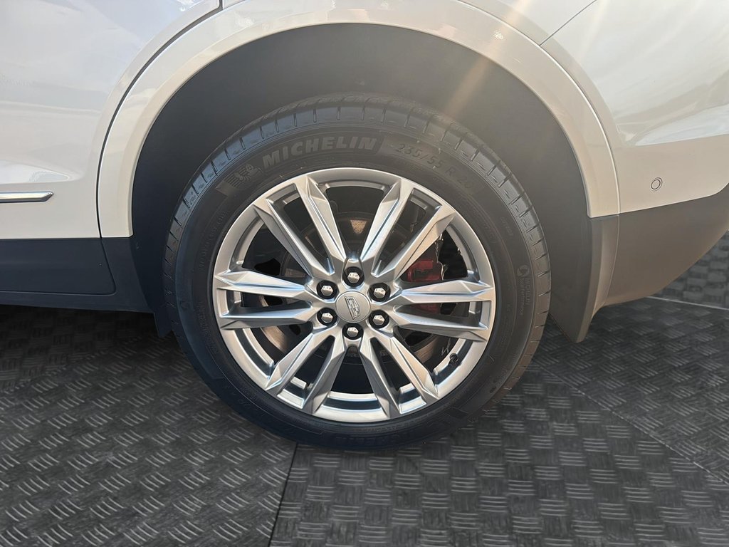 Cadillac XT5  2023 à Baie-Comeau, Québec - 7 - w1024h768px