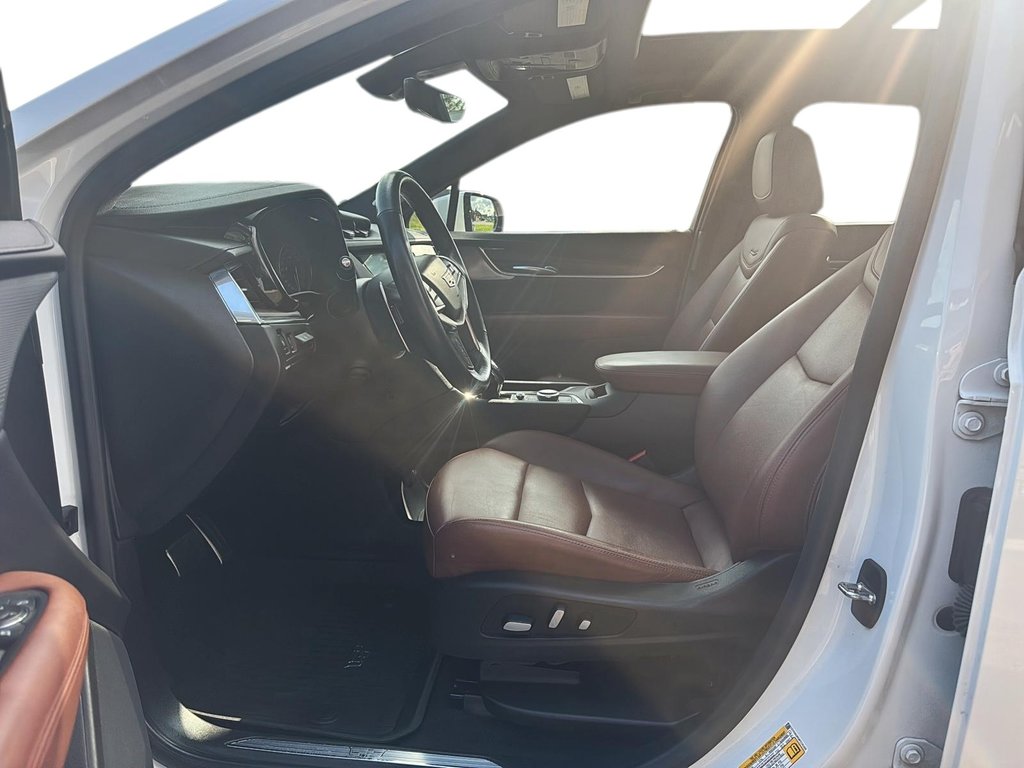 Cadillac XT5  2023 à Baie-Comeau, Québec - 9 - w1024h768px