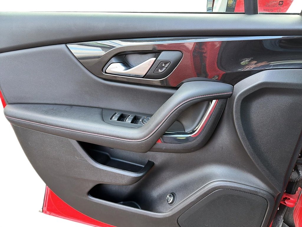 2022 Chevrolet Blazer in Jonquière, Quebec - 10 - w1024h768px