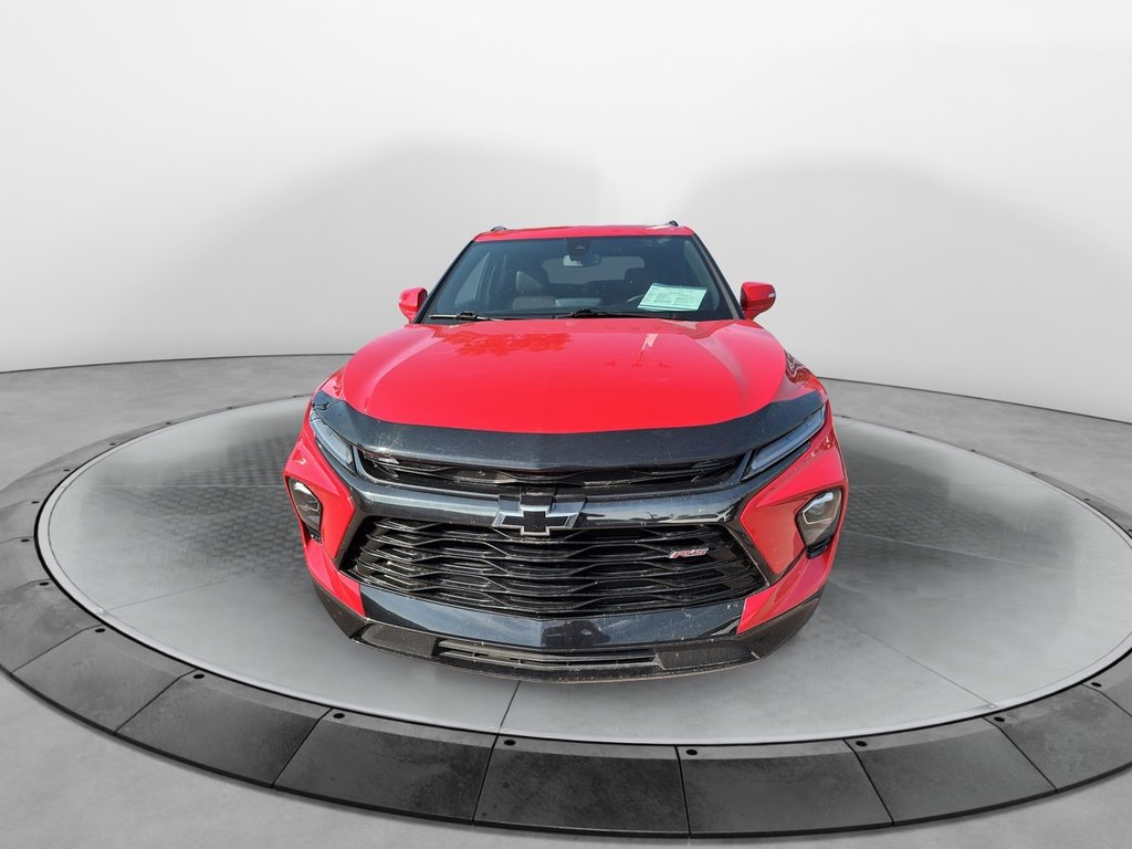 Chevrolet Blazer  2023 à Jonquière, Québec - 2 - w1024h768px
