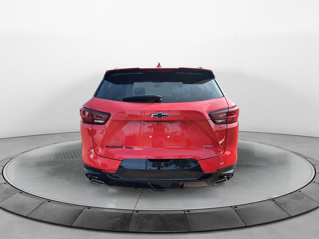 Chevrolet Blazer  2023 à Jonquière, Québec - 3 - w1024h768px