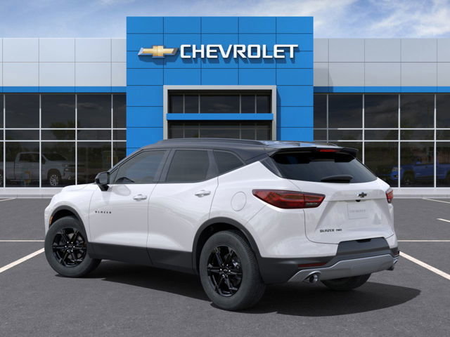 Chevrolet Blazer  2024 à Sept-Îles, Québec - 3 - w1024h768px