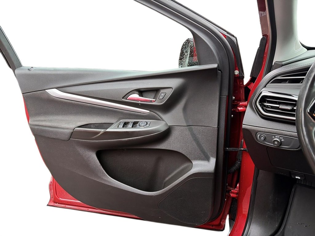 2023 Chevrolet Bolt EUV in Sept-Îles, Quebec - 11 - w1024h768px