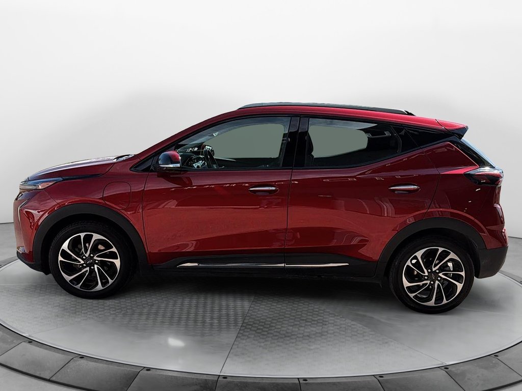 2023 Chevrolet Bolt EUV in Sept-Îles, Quebec - 5 - w1024h768px