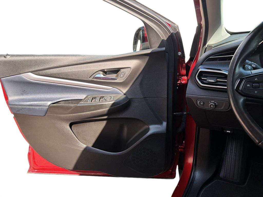 2023 Chevrolet Bolt EUV in Sept-Îles, Quebec - 10 - w1024h768px