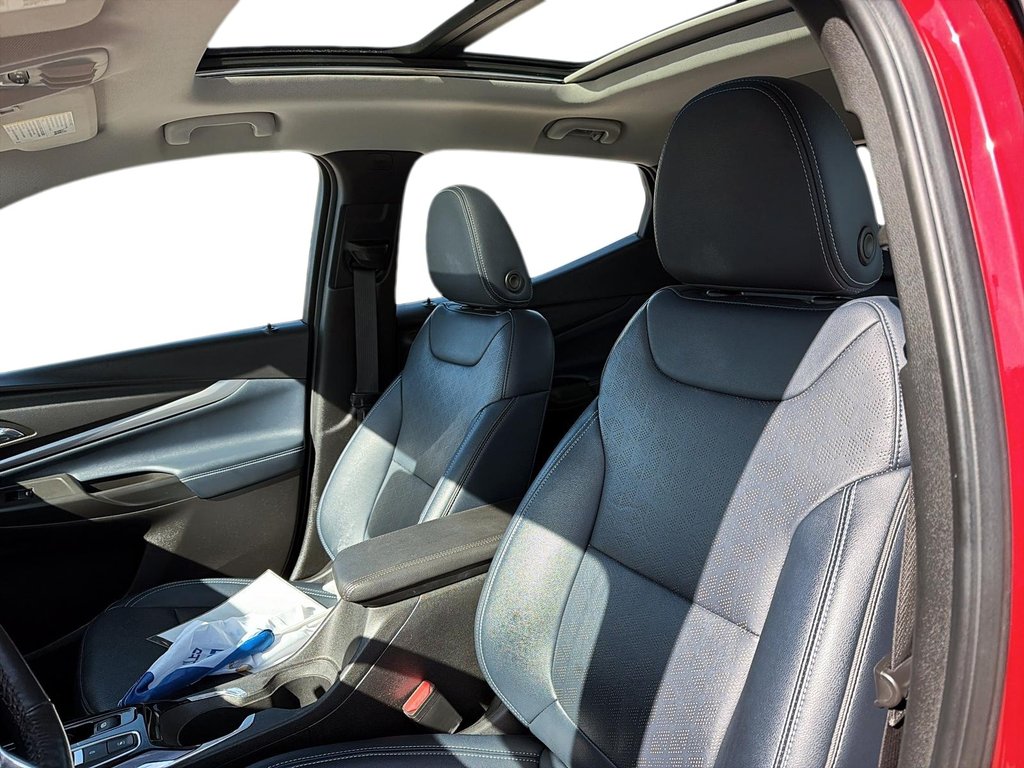 2023 Chevrolet Bolt EUV Premier in Jonquière, Quebec - 9 - w1024h768px