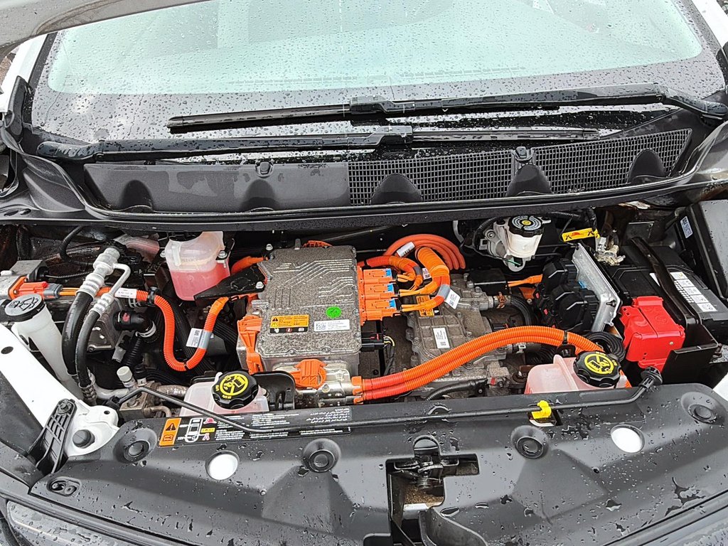 2020 Chevrolet Bolt EV in Sept-Îles, Quebec - 8 - w1024h768px