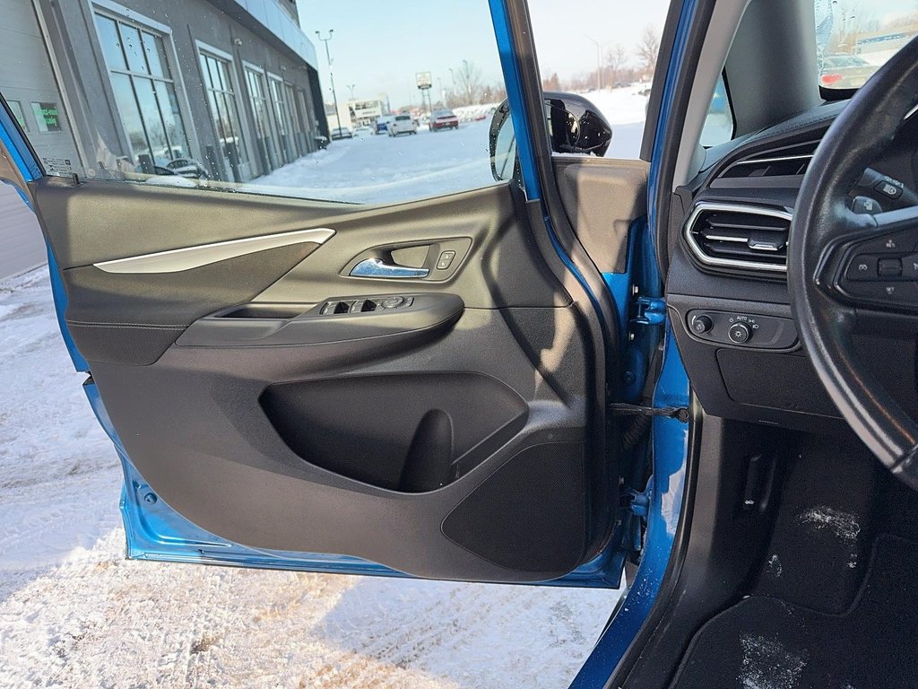 Chevrolet Bolt EV  2022 à Jonquière, Québec - 11 - w1024h768px