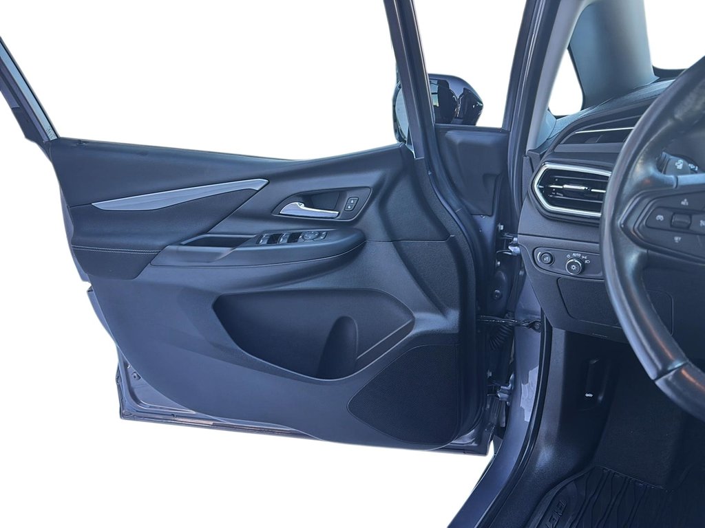 2023 Chevrolet Bolt EV in Sept-Îles, Quebec - 11 - w1024h768px