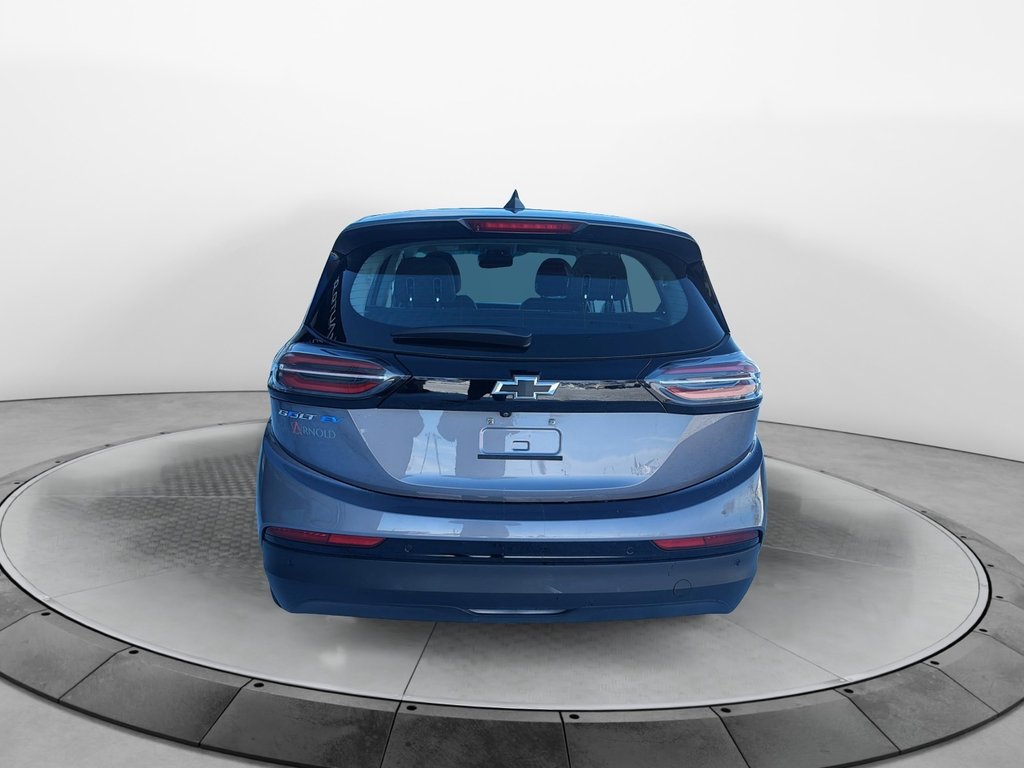 2023 Chevrolet Bolt EV in Sept-Îles, Quebec - 3 - w1024h768px
