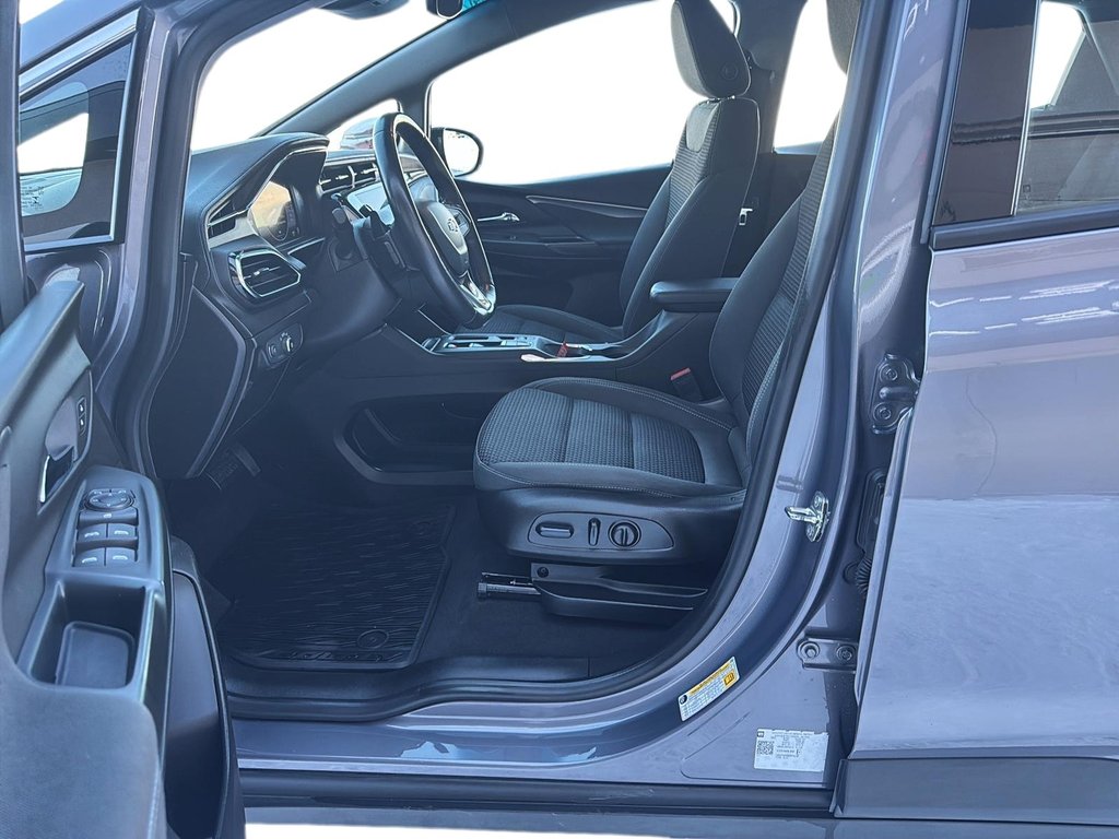 2023 Chevrolet Bolt EV in Sept-Îles, Quebec - 9 - w1024h768px