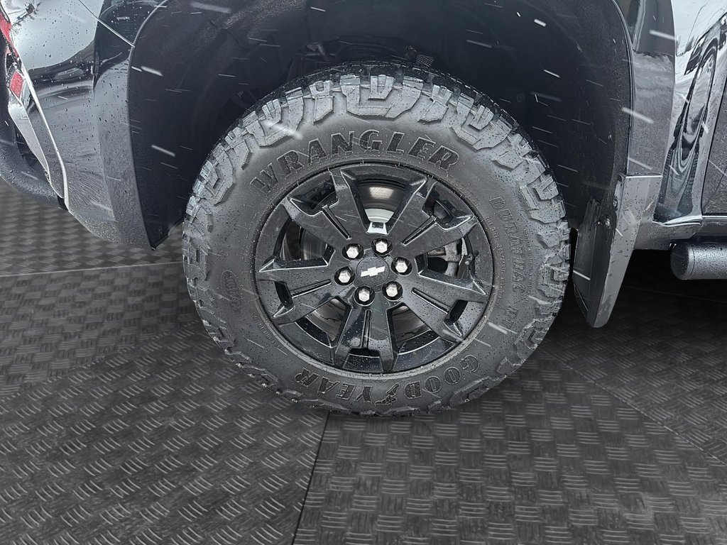 2021 Chevrolet Colorado in Sept-Îles, Quebec - 7 - w1024h768px