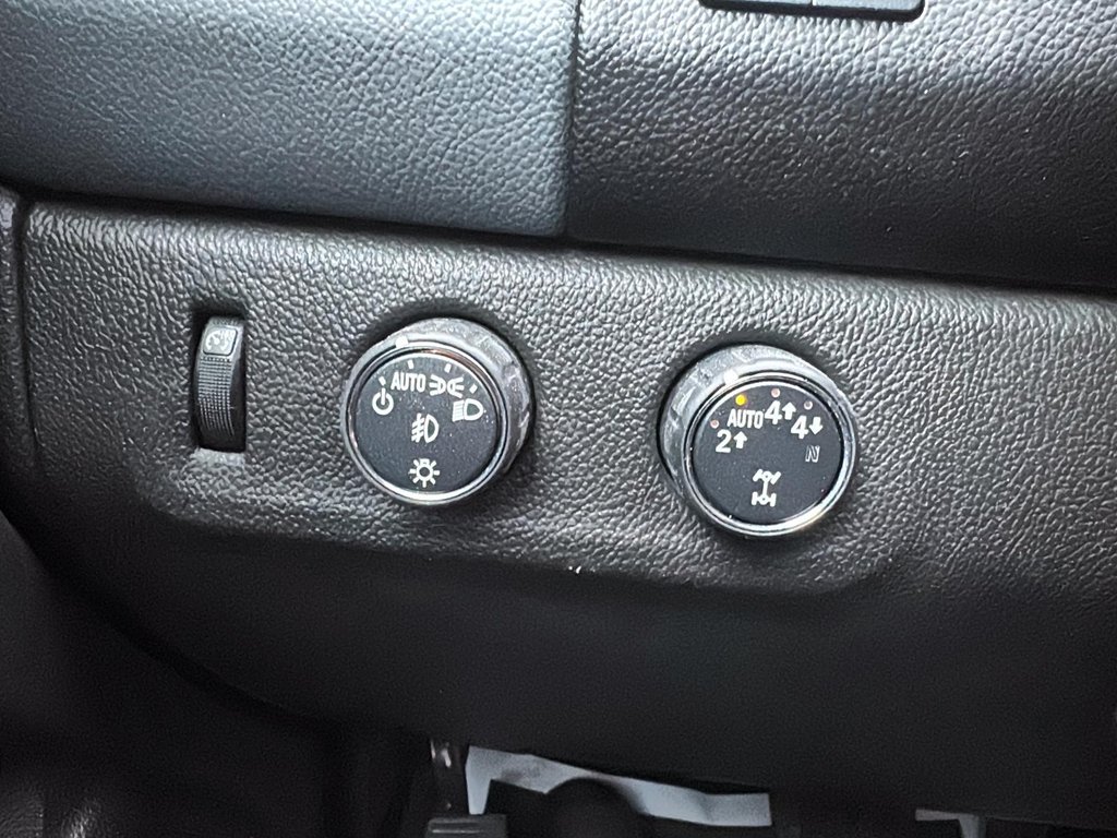 2021 Chevrolet Colorado in Sept-Îles, Quebec - 16 - w1024h768px