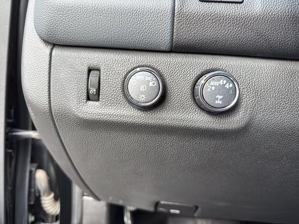 2022 Chevrolet Colorado 4WD Z71 in Jonquière, Quebec - 16 - w1024h768px
