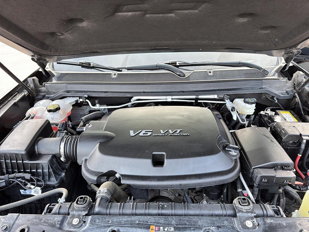 2022 Chevrolet Colorado 4WD Z71 in Jonquière, Quebec - 7 - w1024h768px