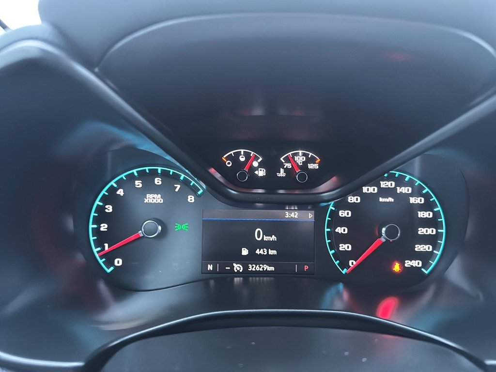 2022 Chevrolet Colorado 4WD Z71 in Jonquière, Quebec - 13 - w1024h768px