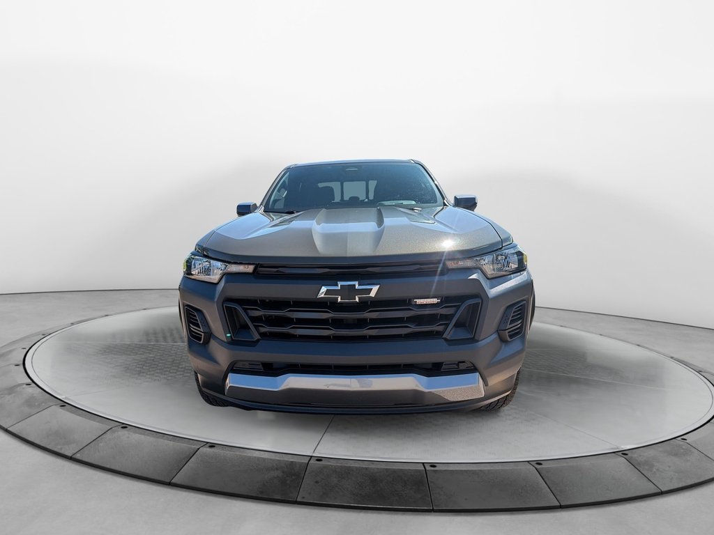 Chevrolet Colorado  2025 à Sept-Îles, Québec - 2 - w1024h768px