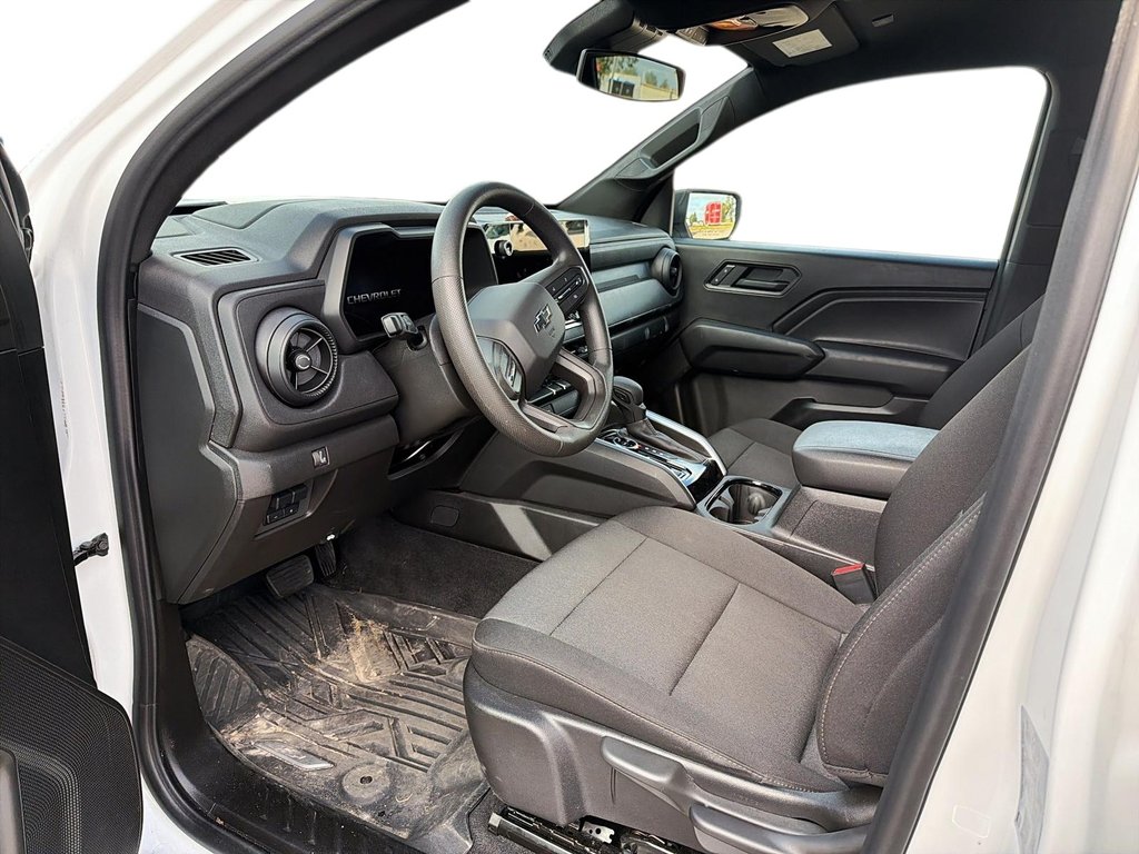 2025 Chevrolet Colorado in Jonquière, Quebec - 10 - w1024h768px