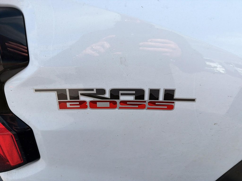 2025 Chevrolet Colorado in Jonquière, Quebec - 6 - w1024h768px