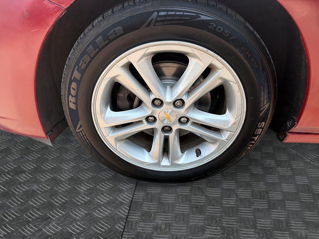 2018 Chevrolet Cruze in Jonquière, Quebec - 7 - w1024h768px
