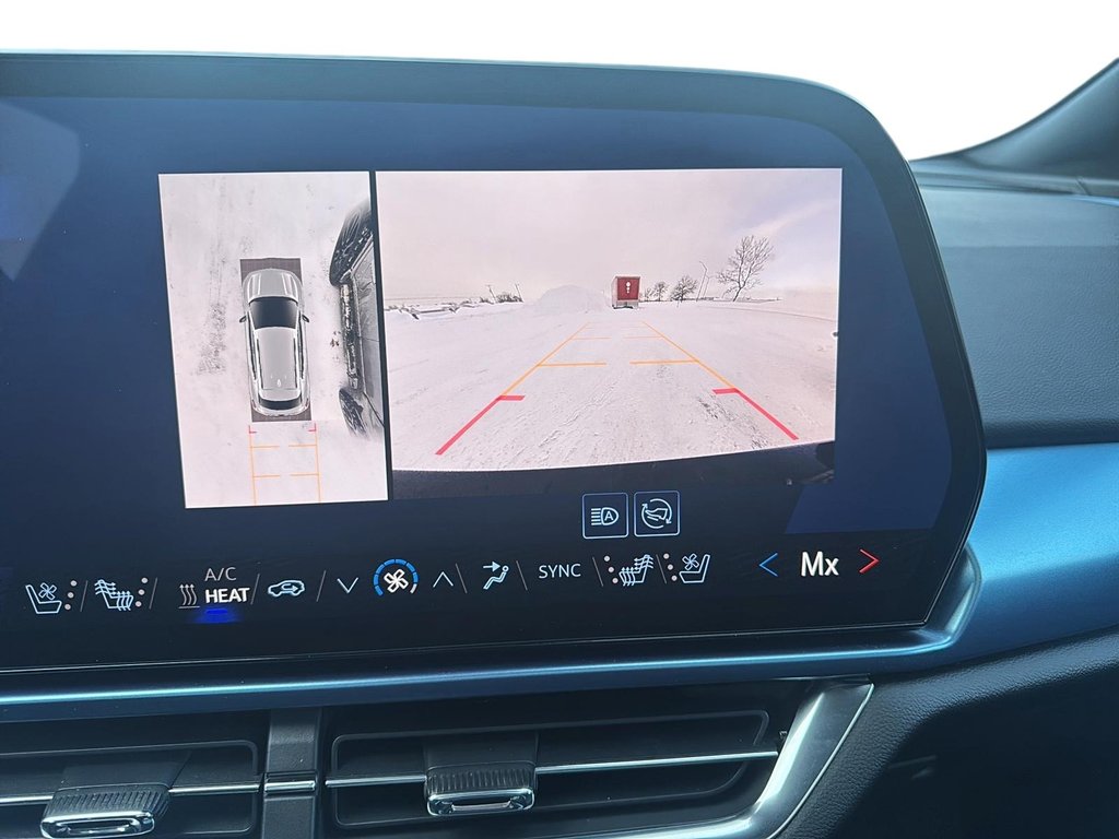 2024 Chevrolet Equinox EV LT in Jonquière, Quebec - 16 - w1024h768px