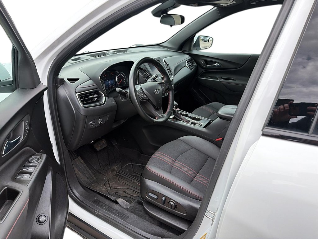 Chevrolet Equinox  2023 à Jonquière, Québec - 10 - w1024h768px