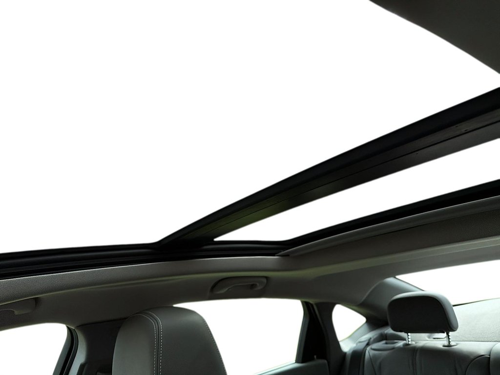 2019 Chevrolet Impala LT in Chicoutimi, Quebec - 16 - w1024h768px