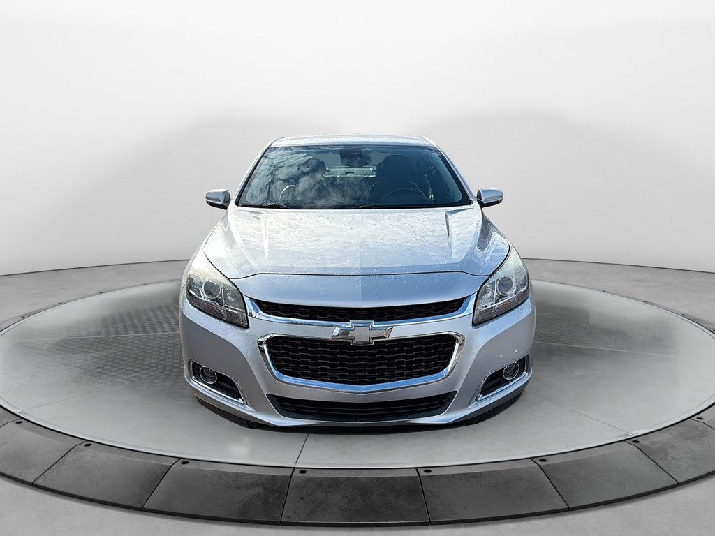 Chevrolet Malibu  2015 à Sept-Îles, Québec - 2 - w1024h768px