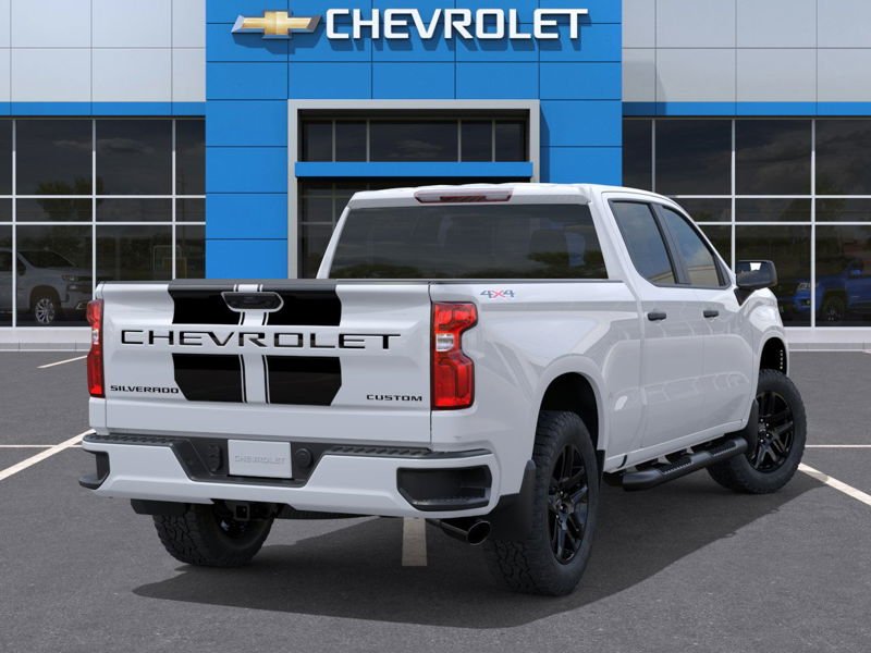 Chevrolet SILVERADO 1500 CREW CUSTOM 4RM  2026 à Jonquière, Québec - 4 - w1024h768px
