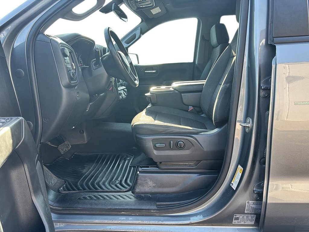 Chevrolet Silverado 1500 LTD  2022 à Jonquière, Québec - 9 - w1024h768px