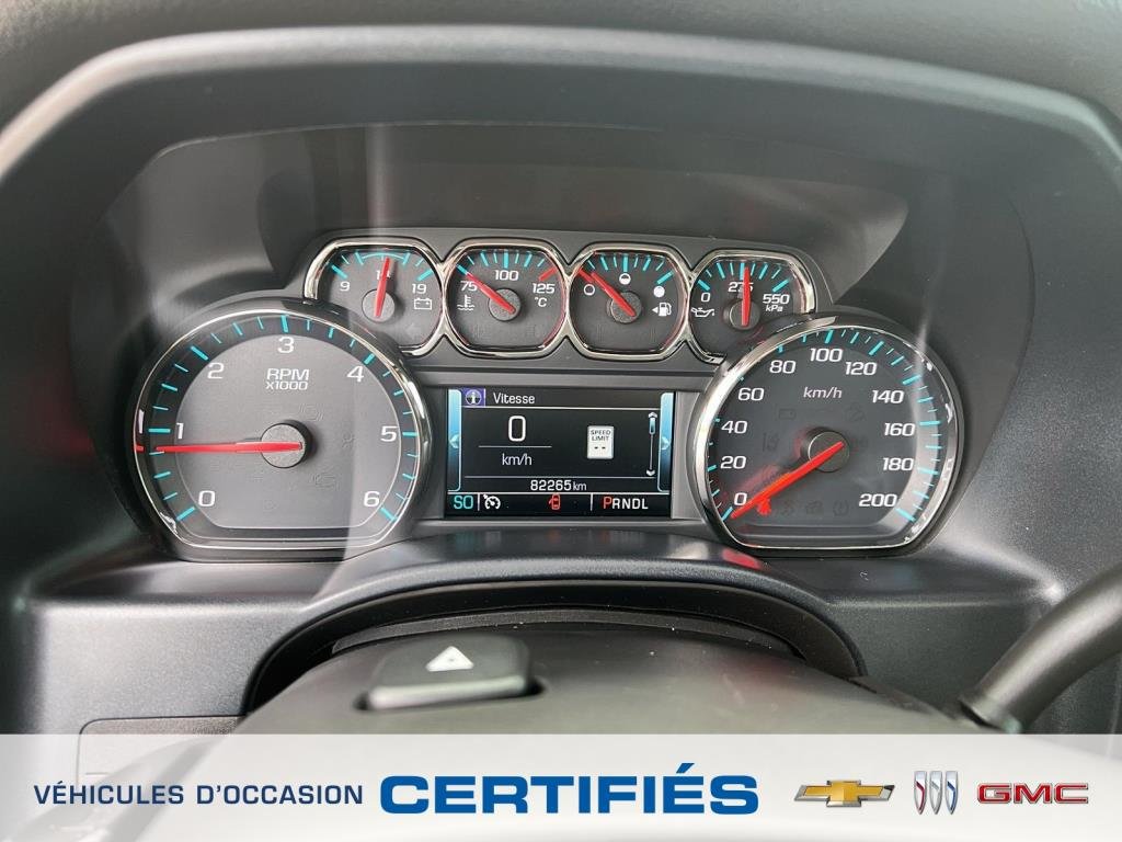 Chevrolet Silverado 1500  2018 à Jonquière, Québec - 12 - w1024h768px