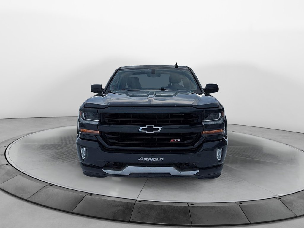 Chevrolet Silverado 1500 LT 2018 à Jonquière, Québec - 2 - w1024h768px