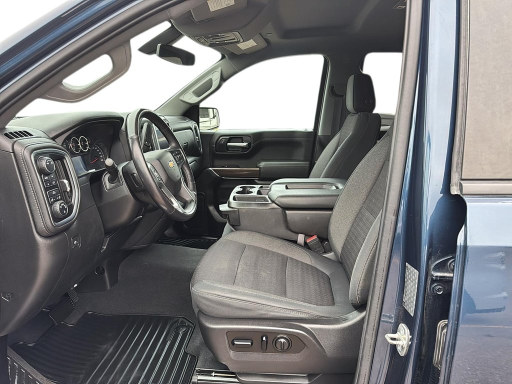 Chevrolet Silverado 1500  2019 à Baie-Comeau, Québec - 8 - w1024h768px