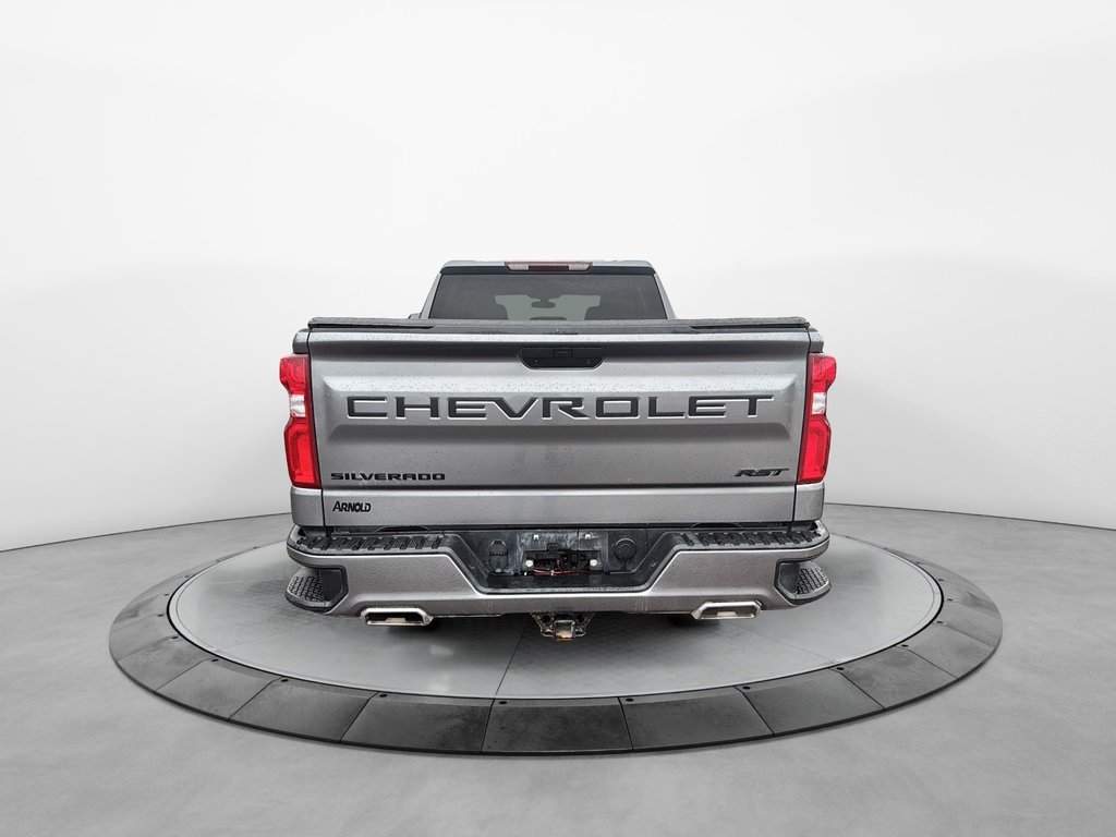 2021 Chevrolet Silverado 1500 in Jonquière, Quebec - 3 - w1024h768px