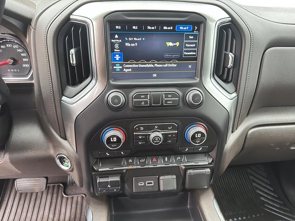 2021 Chevrolet Silverado 1500 RST in Chicoutimi, Quebec - 14 - w1024h768px