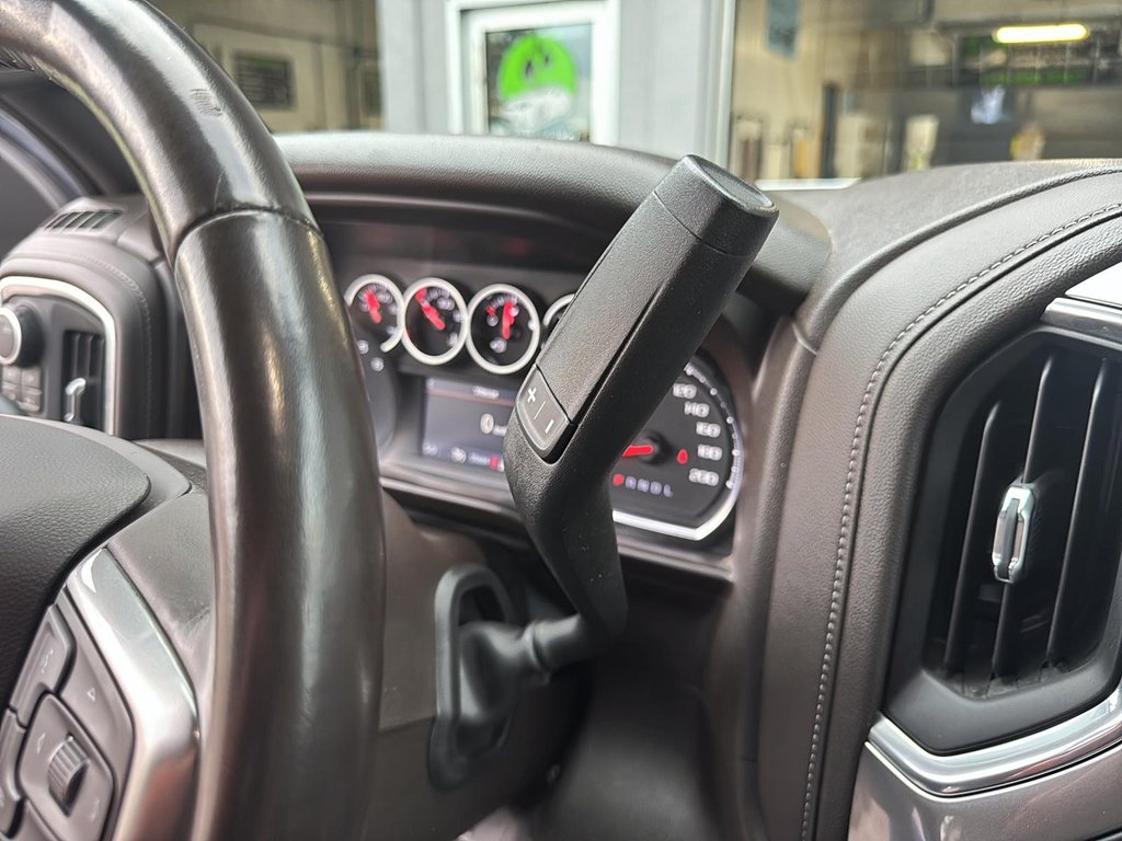 2021 Chevrolet Silverado 1500 RST in Chicoutimi, Quebec - 15 - w1024h768px