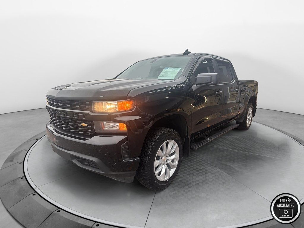 Chevrolet Silverado 1500  2021 à Sept-Îles, Québec - 1 - w1024h768px