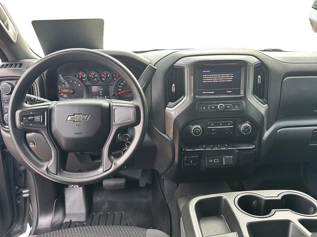 2021 Chevrolet Silverado 1500 in Jonquière, Quebec - 8 - w1024h768px
