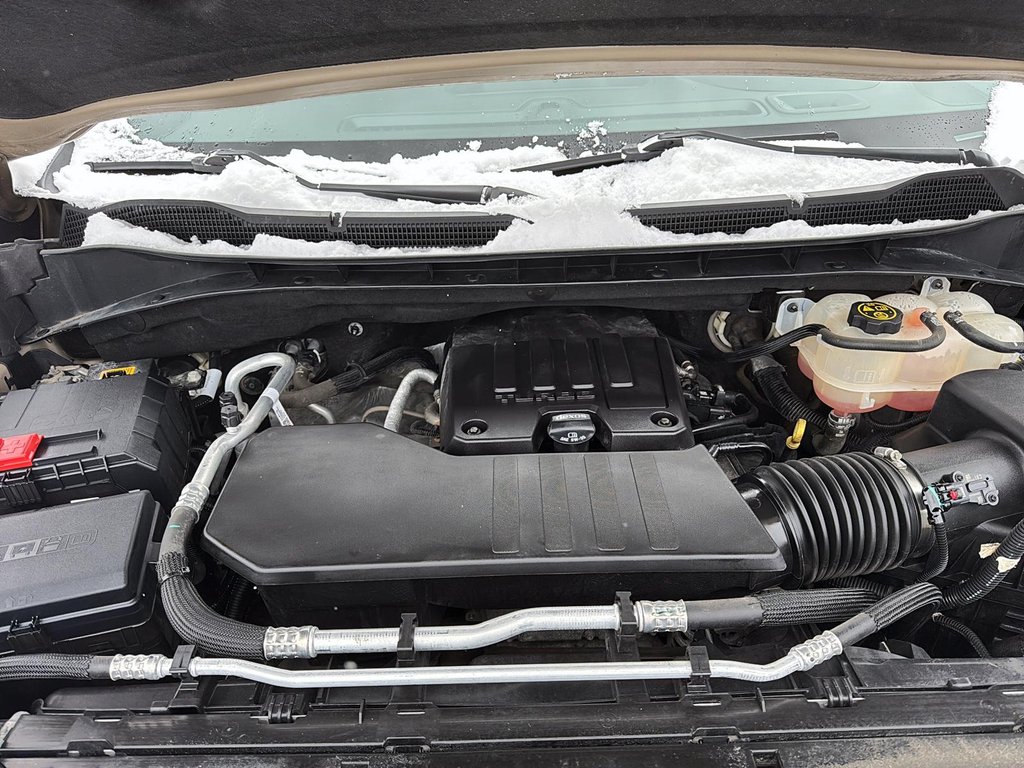 Chevrolet Silverado 1500  2022 à Baie-Comeau, Québec - 7 - w1024h768px