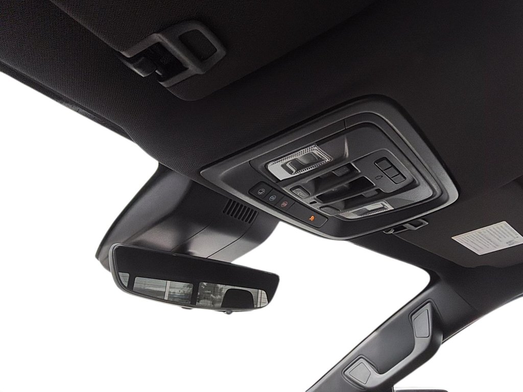 2023 Chevrolet Silverado 1500 in Jonquière, Quebec - 17 - w1024h768px