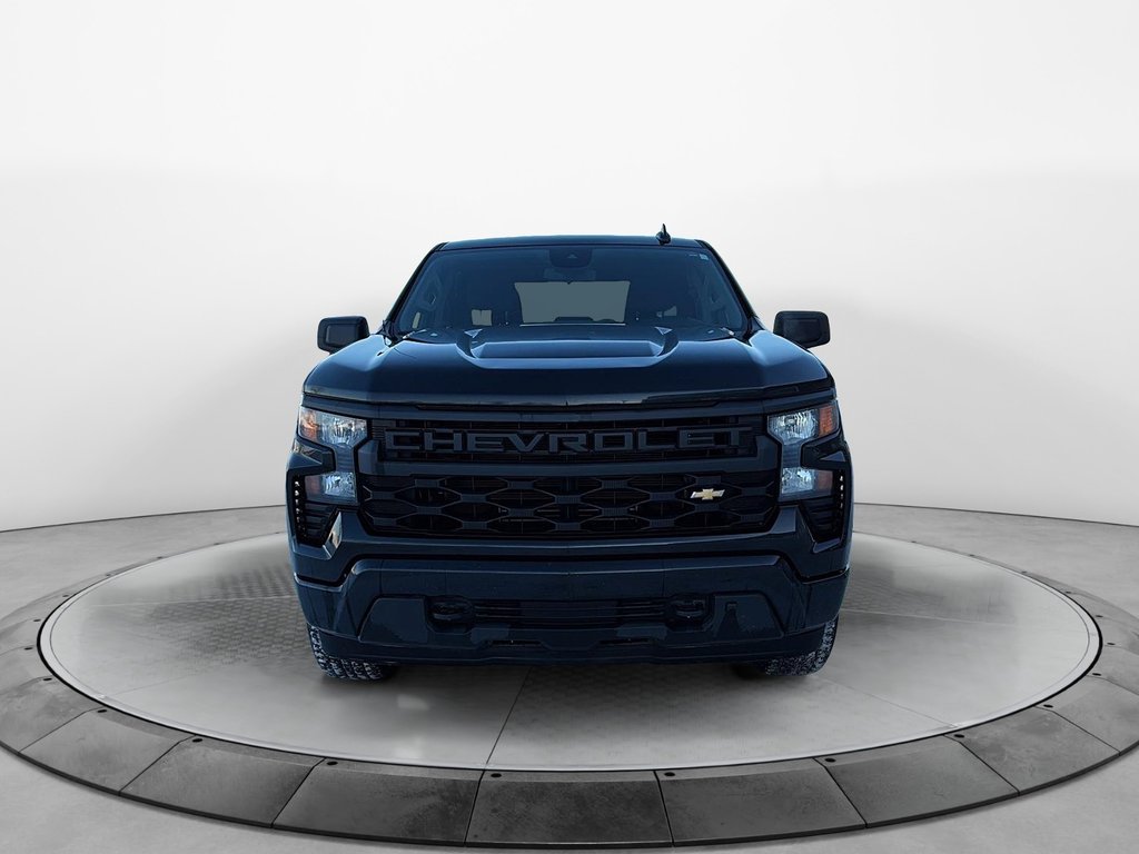 Chevrolet Silverado 1500  2024 à Jonquière, Québec - 2 - w1024h768px