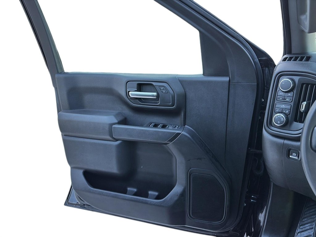 Chevrolet Silverado 1500  2024 à Jonquière, Québec - 11 - w1024h768px