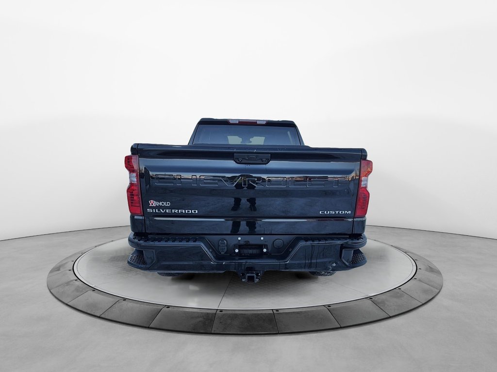 Chevrolet Silverado 1500  2024 à Jonquière, Québec - 3 - w1024h768px